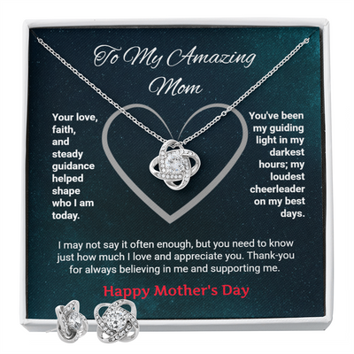 Havijo jewelry gift for mom, featuring a heartfelt piece of jewelry designed to cherish and celebrate maternal love.