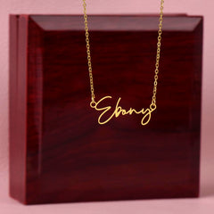 Havijo Signature Style Name Necklace with personalized name pendant in elegant jewelry design, close-up view.