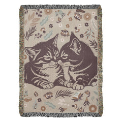 Havijo Cat Lovers heirloom blanket featuring a detailed, cozy design with cat illustrations on soft fabric.