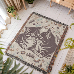 Havijo Cat Lovers heirloom blanket with cozy, detailed feline-themed embroidery and soft fabric for warmth and comfort.