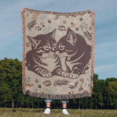 Havijo Cat Lovers heirloom blanket featuring a cozy, detailed design with cat illustrations on soft, warm fabric.